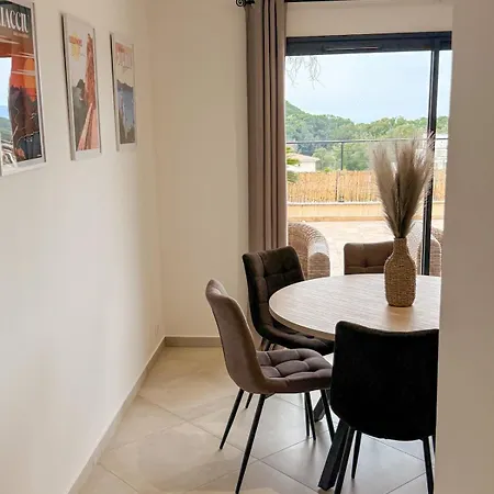 Azzura De 130 M2 Avec Piscine Ferienhaus *