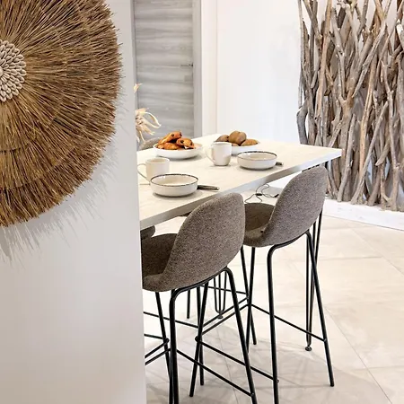Azzura De 130 M2 Avec Piscine Ferienhaus *