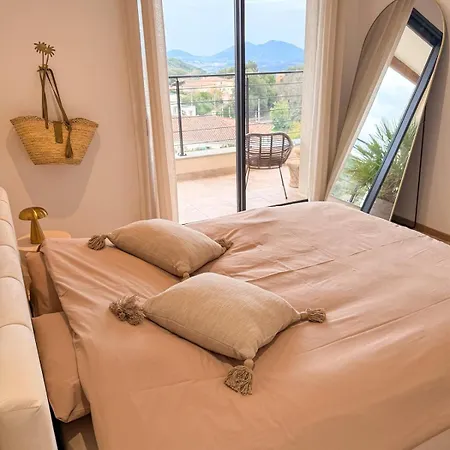 Azzura De 130 M2 Avec Piscine Hébergement de vacances Cauro